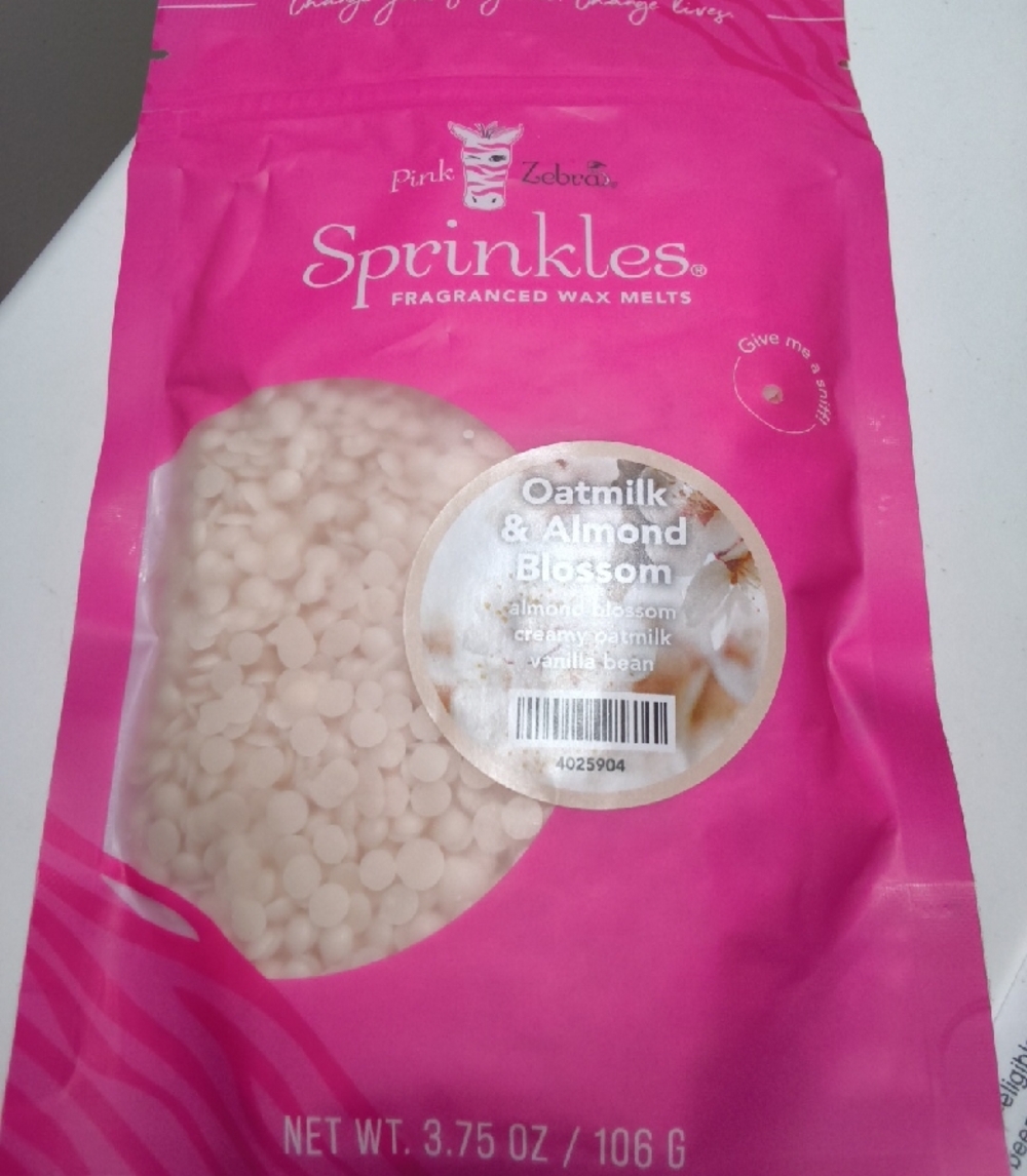 Pink Zebra Sprinkles Wax Melts - Cream & Hot Pink Packaging